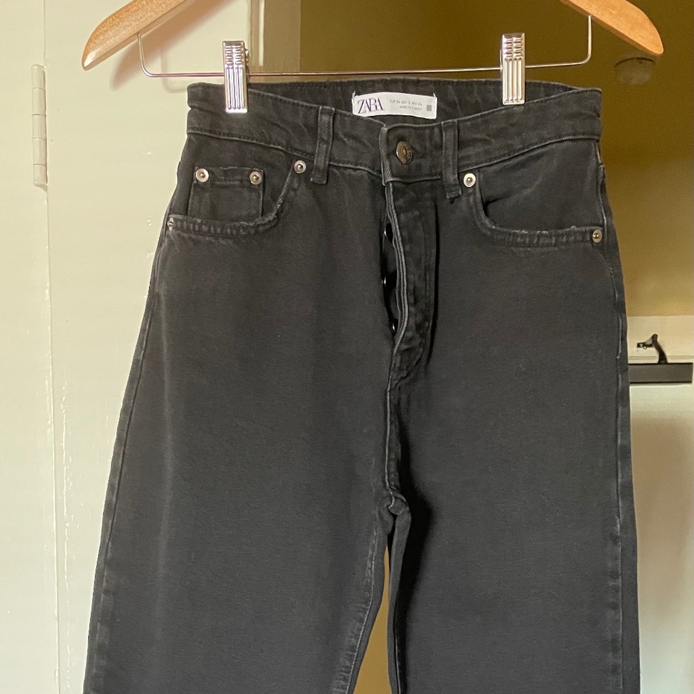 Black Jeans